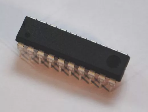 AVR Mikrocontroller Tiny26
